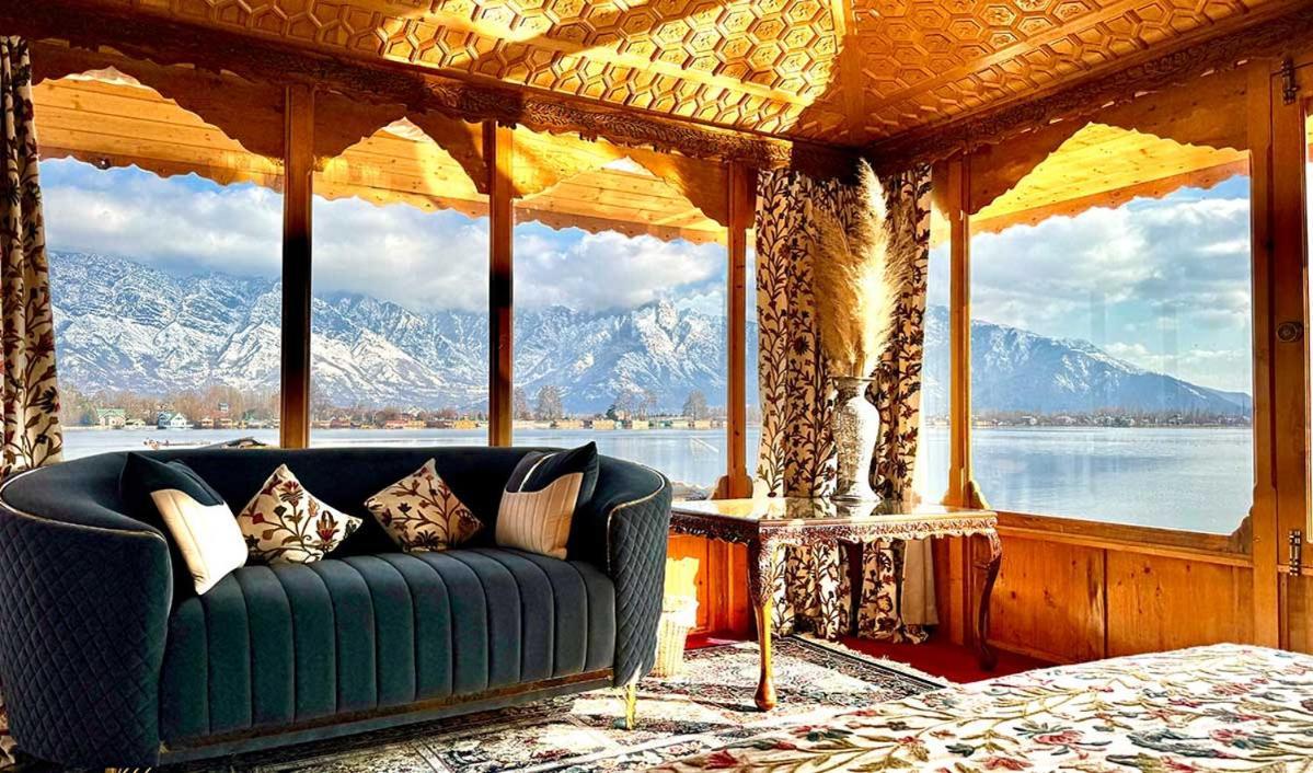 Srīnagar New Jacquline Heritage Houseboats מראה חיצוני תמונה