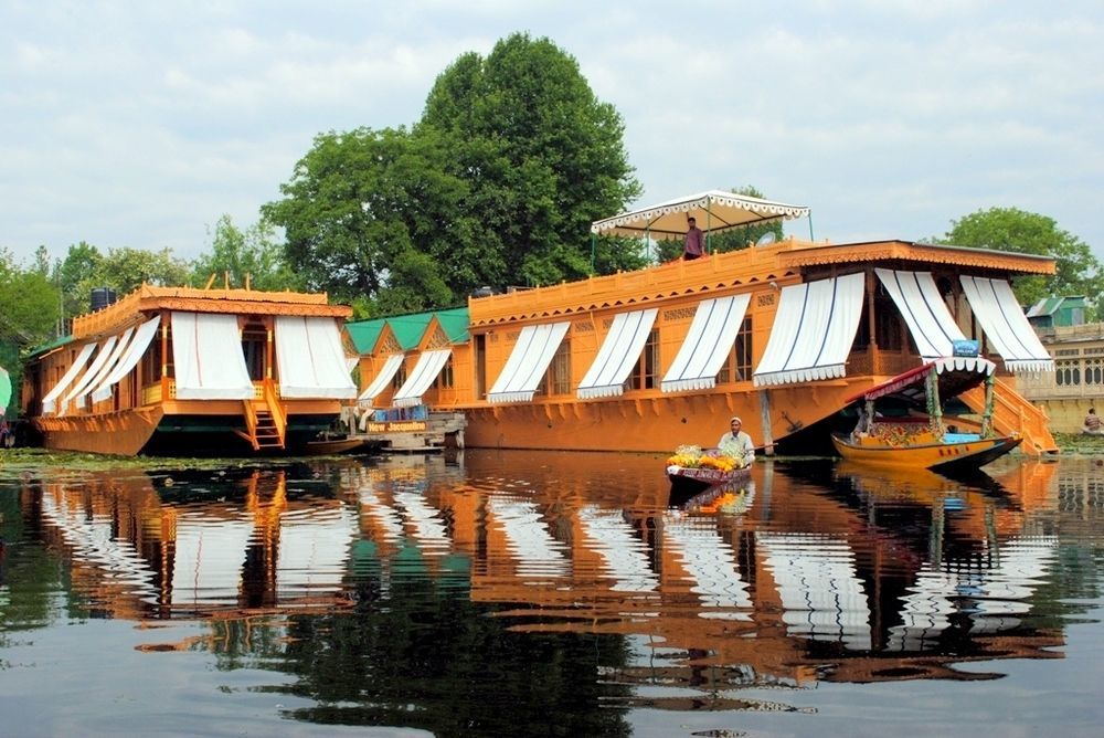 Srīnagar New Jacquline Heritage Houseboats מראה חיצוני תמונה