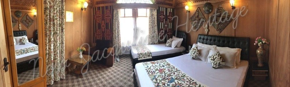 Srīnagar New Jacquline Heritage Houseboats מראה חיצוני תמונה